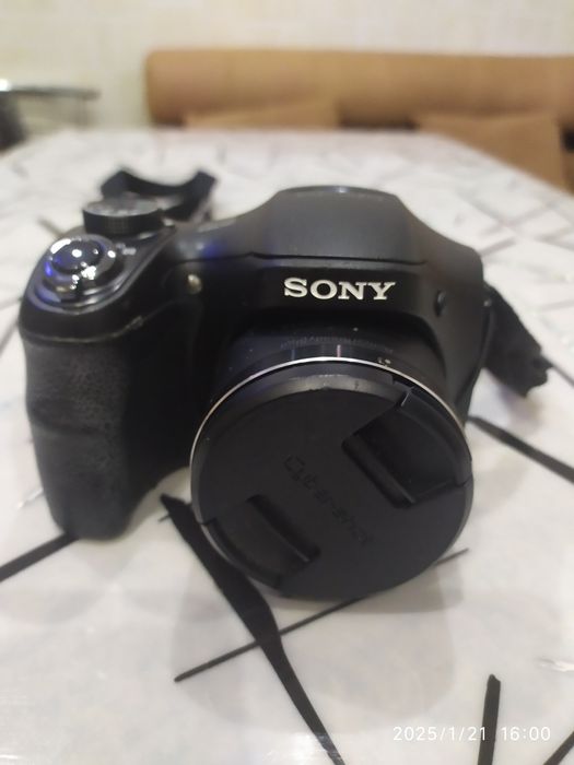 ФотоапаратSony DSC-H100