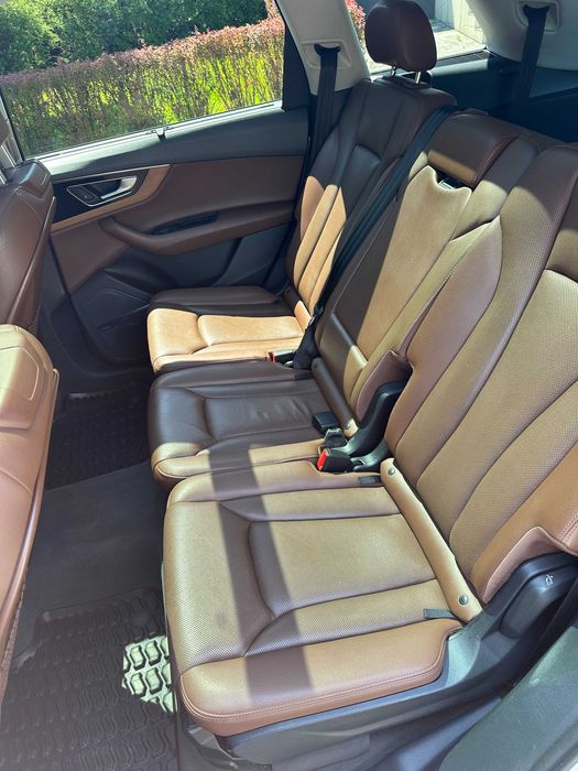 Audi Q7 2016 VIN WA1LAAF70HD026293 фото оголошення 16 з 24