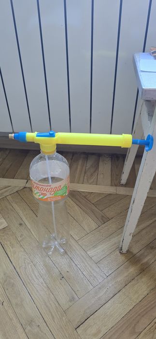 Продам новый ручной опрыскиватель под любые пластиковые бутылки,
