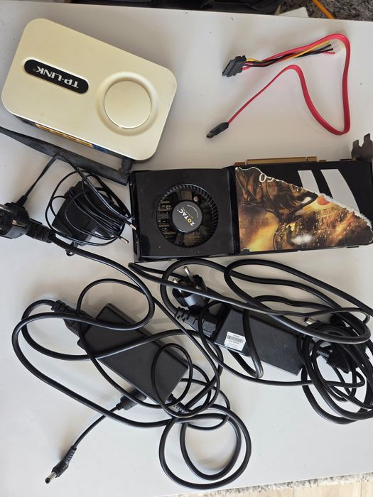 6 Laptopów + 30 Napędów DVD + Sprawne Dyski+ ram+gratisy(Całość)