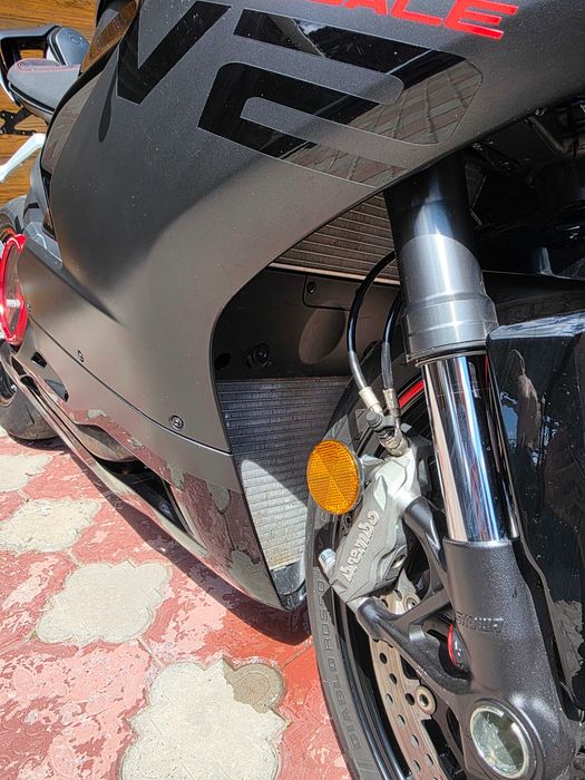 Ducati Panigale v2 2024