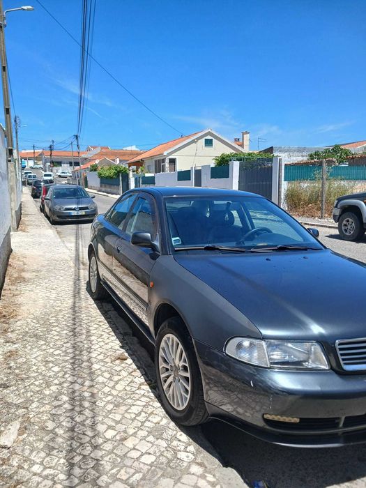 Audi A4 1900  TDI 110 cavalos