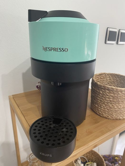 Máquina Nespresso Vertuo Menta