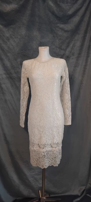 Sukienka koronkowa Cotton Club rozm. L