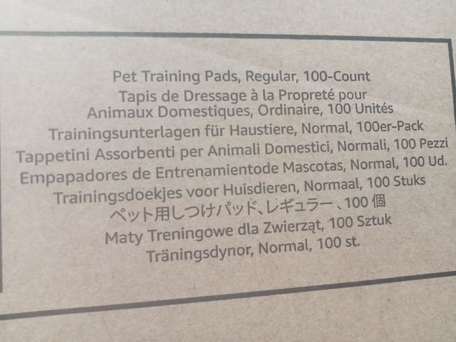 MATY/ podklady chłonne dla psa AMAZON BASICS 56x56 cm/100 sztuk