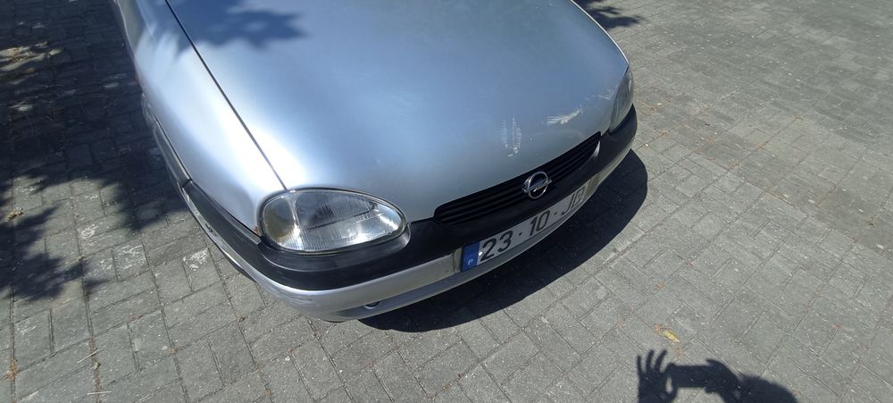 Opel corsa  1.0 gasolina
