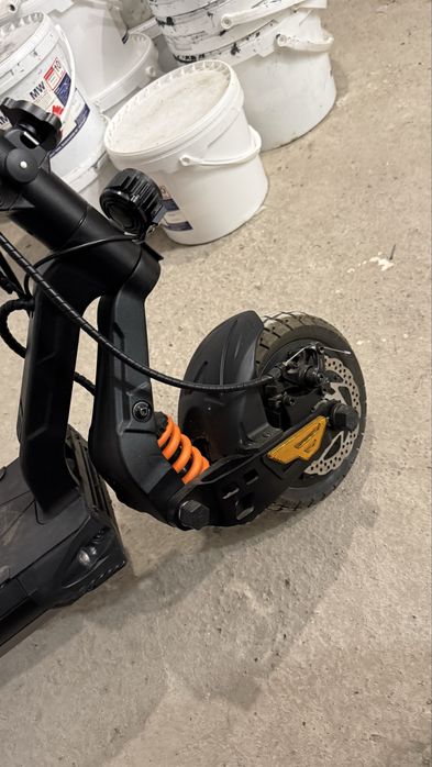 Продам електросамокат Kugoo Kirin G2 Master