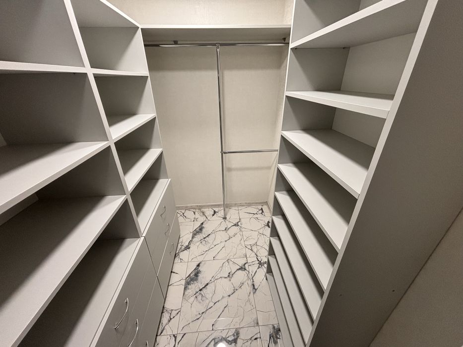 Довгострокова видової квартири в ЖК «Лагуна», перша здача.