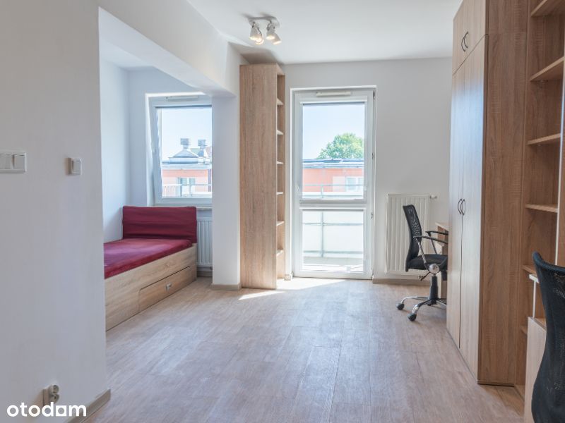 38 m² z oddzielną kuchnią i balkonem | blisko Uniwersytetu Medycznego