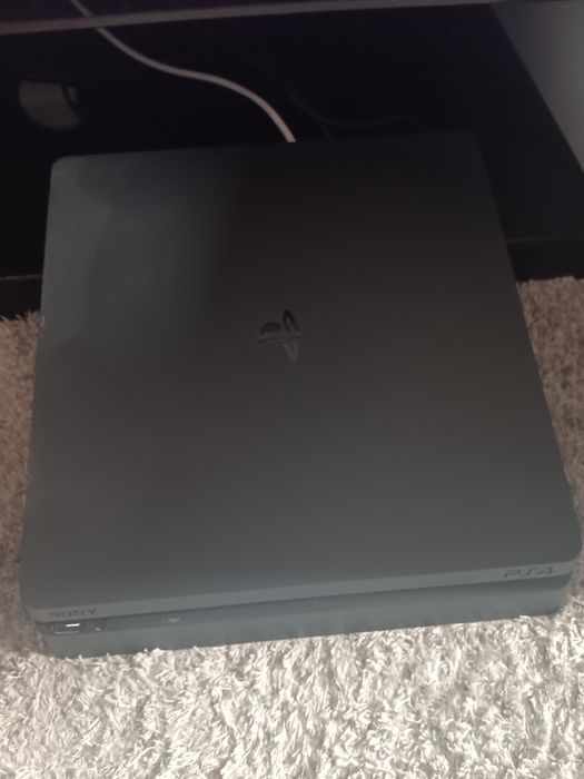Playstation 4 de 500GB c/Comando