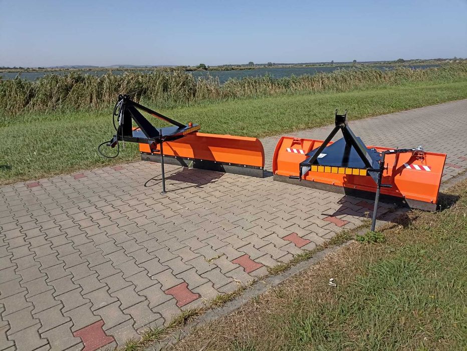 Do śniegu pług obrotowy 360° mocowany na TUZ ciągnika