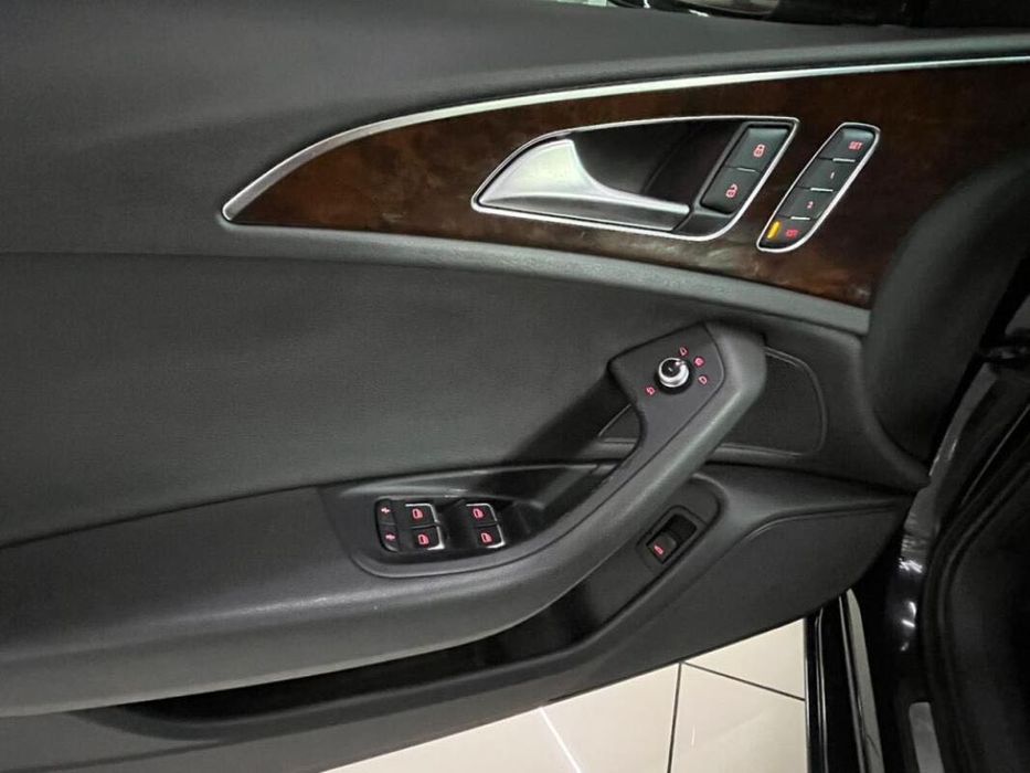 Audi A6 2014 года 3.0 TDI дизель