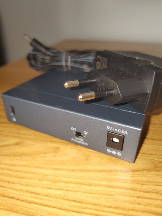 Switch Gigabit TL-SG105