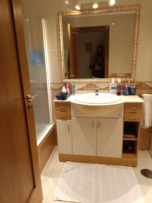 Quarto para arrendar