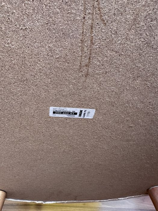 Poltrona IKEA (modelo CARLSTA) – bege