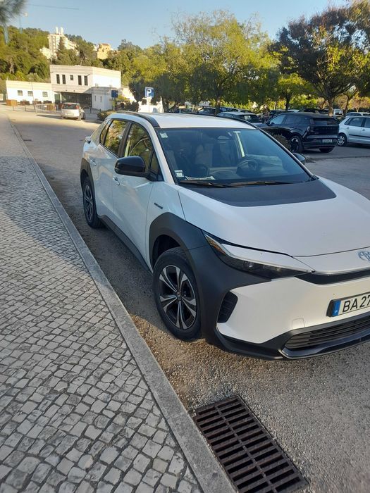 Toyota bz4x eléctrico — photo 4