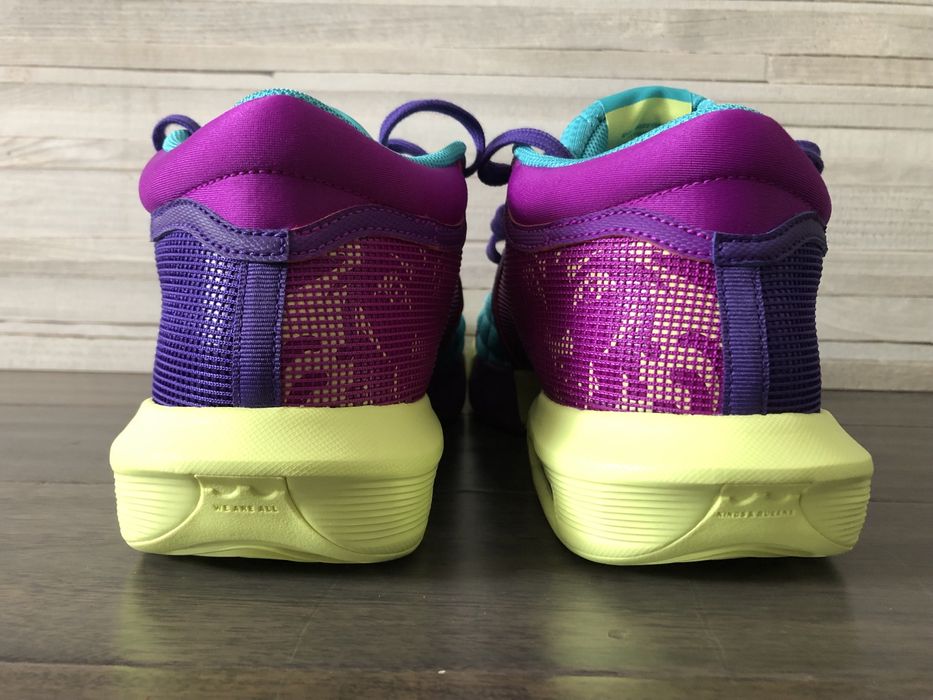 Nike Lebrone Witness VIII