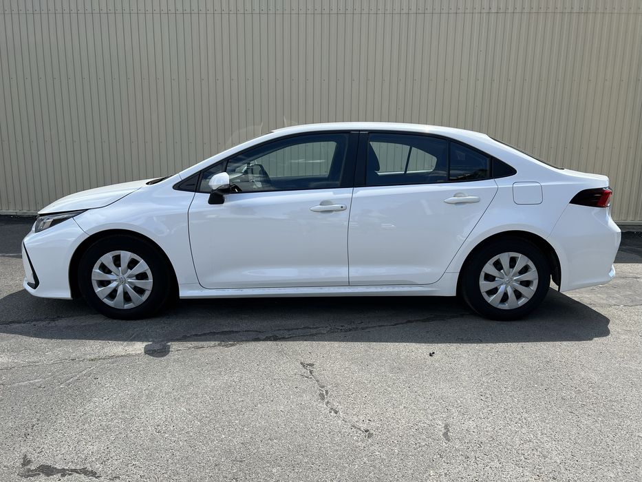 Аренда автомобиля авто под выкуп Киев Toyota Corolla 2020