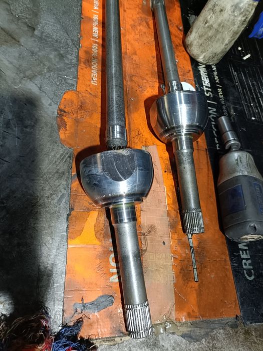 semi -eixos Nissan patrol GR y61+homocinética a parte