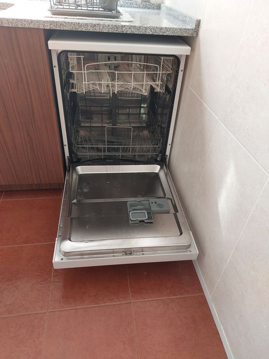 Maquina lavar loiça