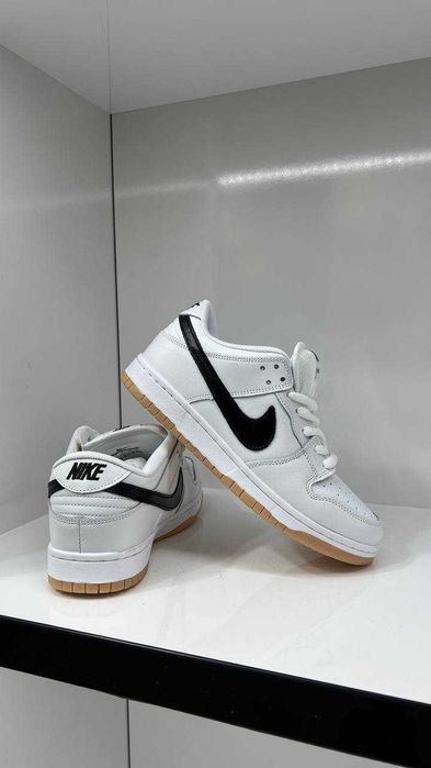 Кросівки Nike Dunk Low білі з чорним ( 38 розмір)