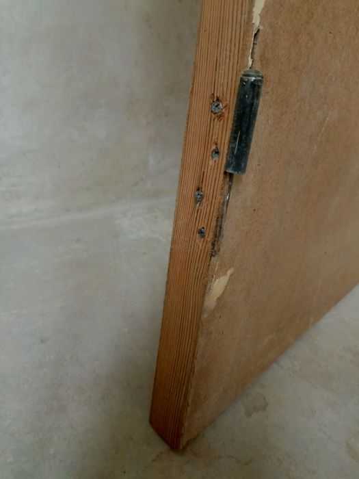 Продам двері дерев'яні