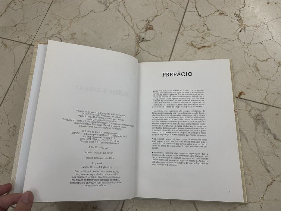 Livro Maos à Obra