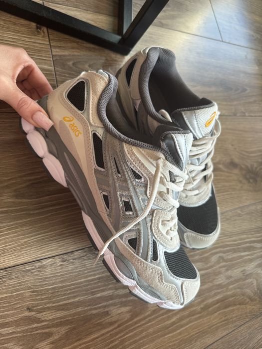 Buty do biegania 45 / nowe / ASICS Gel-NYC,