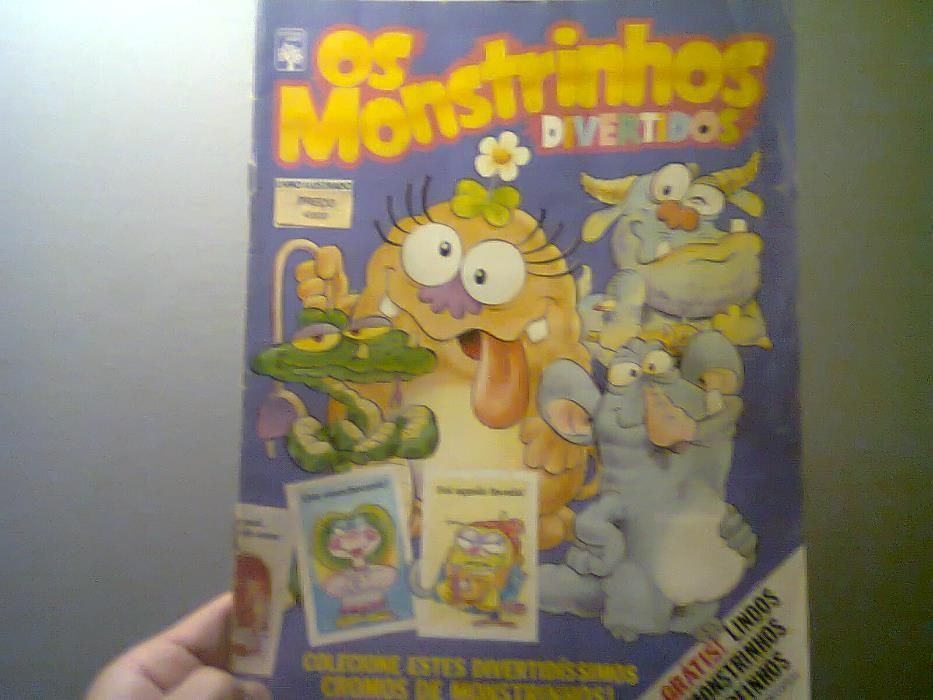 Caderneta os monstrinhos divertidos incompleta