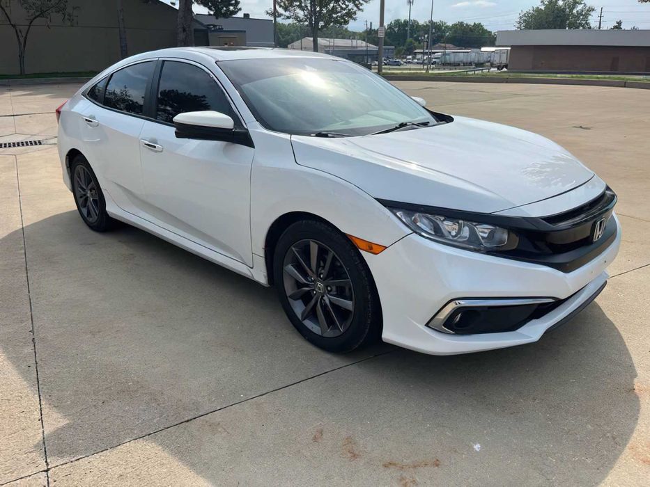 Honda Civic EX-L      2019