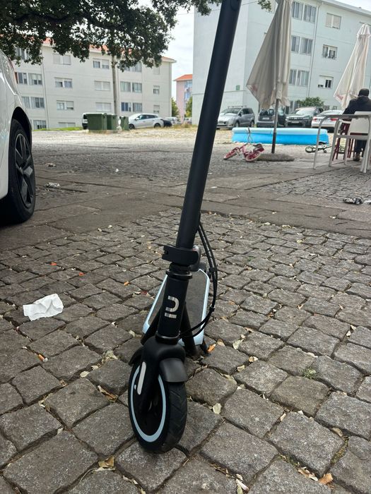 Trotinete elétrica para criança a partir 6 anos