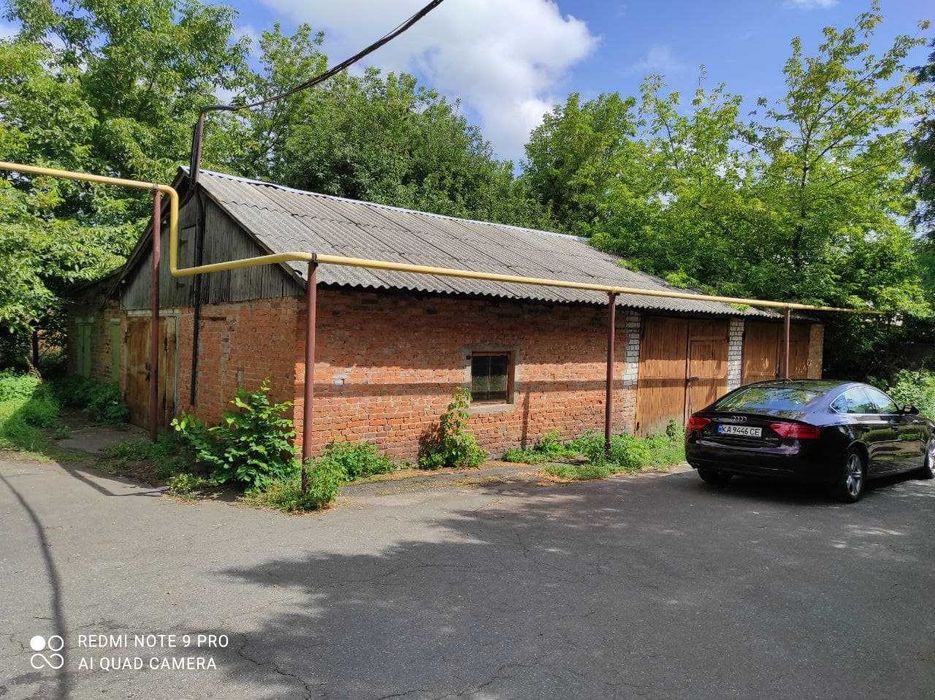 Гараж загальною площею 91,6 кв.м, Житомирська обл.