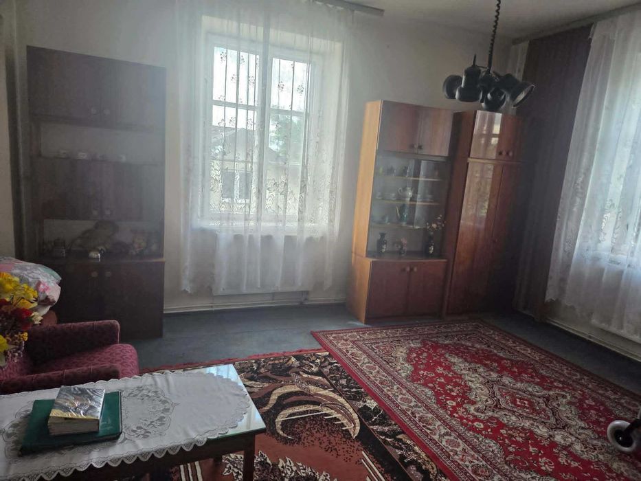 Na sprzedaż 2-pokojowe mieszkanie 69 m² w kamienicy