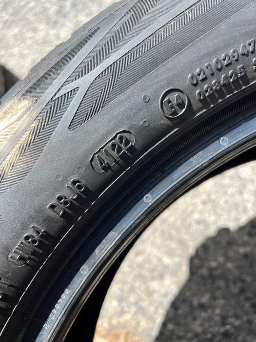 235/50/19 Continental 2 pneus