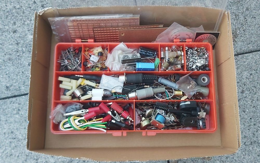 Componentes elétricos e eletrónicos