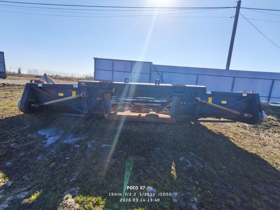 Комбайн CASE AFX 8010