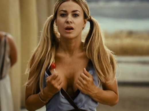 UNS ESPARTANOS DO PIOR (Carmen Electra/Sean Maguire) Sem Censura! NOVO