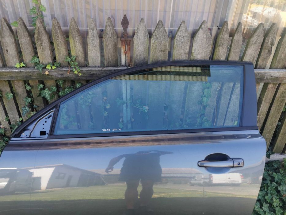 VOLVO C30 LIFT 456-16 drzwi lewe kierowcy europa