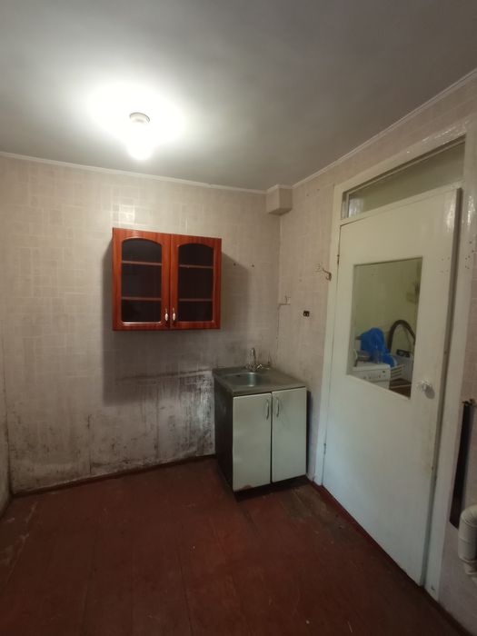 Срочно продам  часть дома  метро Спортивная