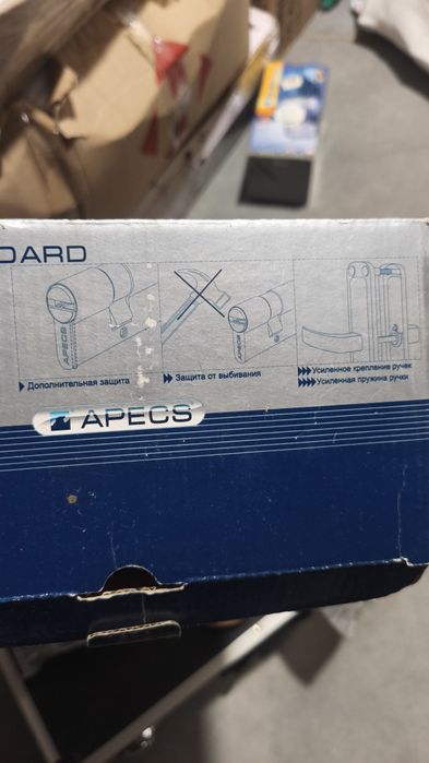 Врізний замок з ручками Apecs 1423 AC Мідь