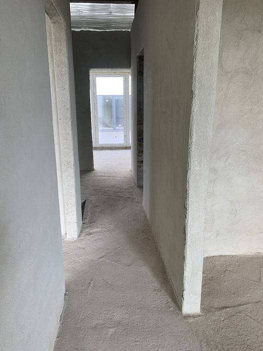 Продаж котеджу с.Зубра