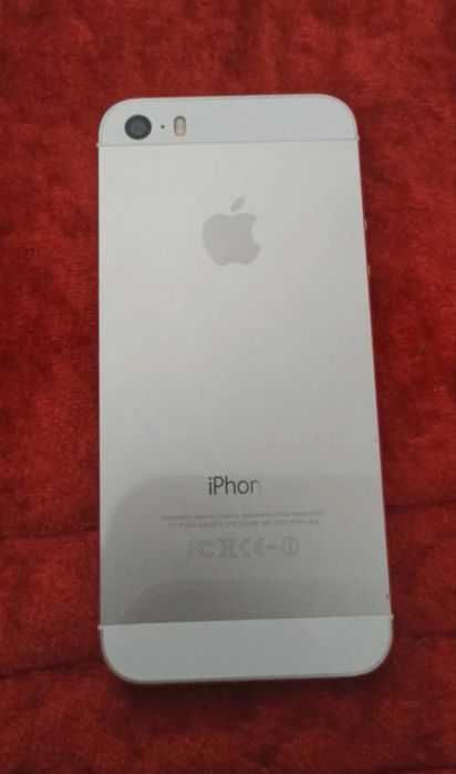 iPhone 5s com caixa