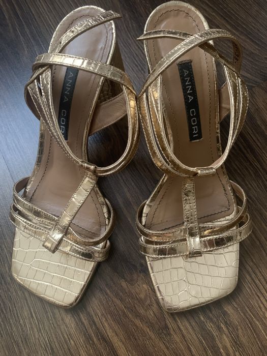 Боссоножки Anna Cori. Размер 37,5/38 маломерят