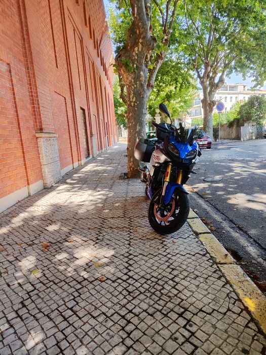 BMW F900 XR sport