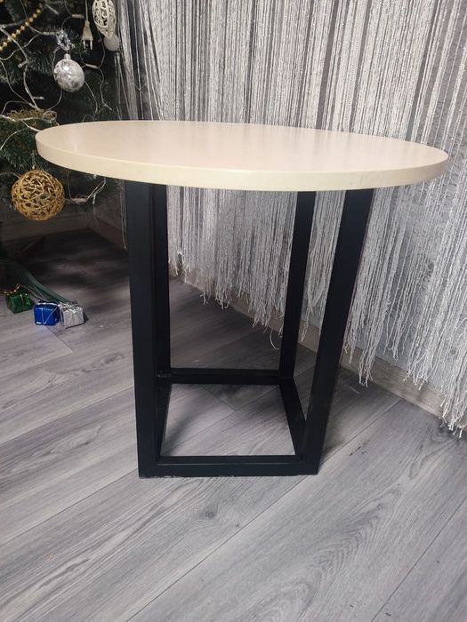 Кавовий столик( журнальний)