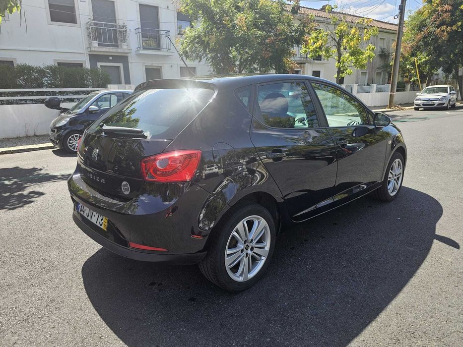 SEAT Ibiza — fotografia 3