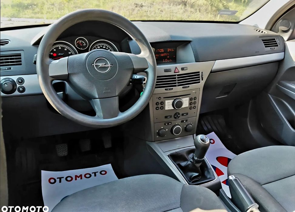 Opel Astra III 1.4i 16V 90KM * KLIMATYZACJA * Kombi * Aluski * Super Auto *