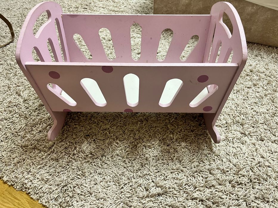 Дитяче лялькове деревʼяне ліжечко б/у за півціни