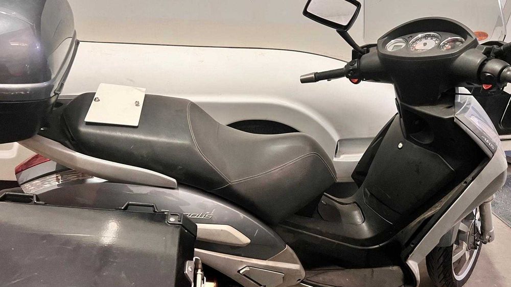 Scooter Peugeot 125 2010