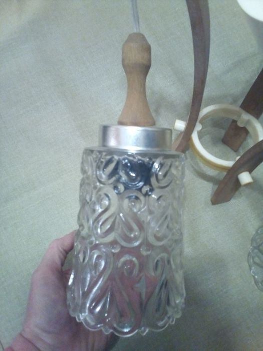 Люстра,светильники